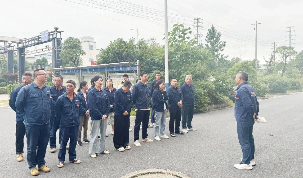 1752219379.jpg 2.jpg